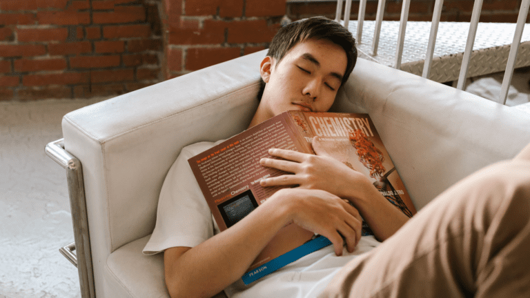 Does-anyone-have-advice-for-getting-a-teenager-out-of-bed-for-school-in-the-morning